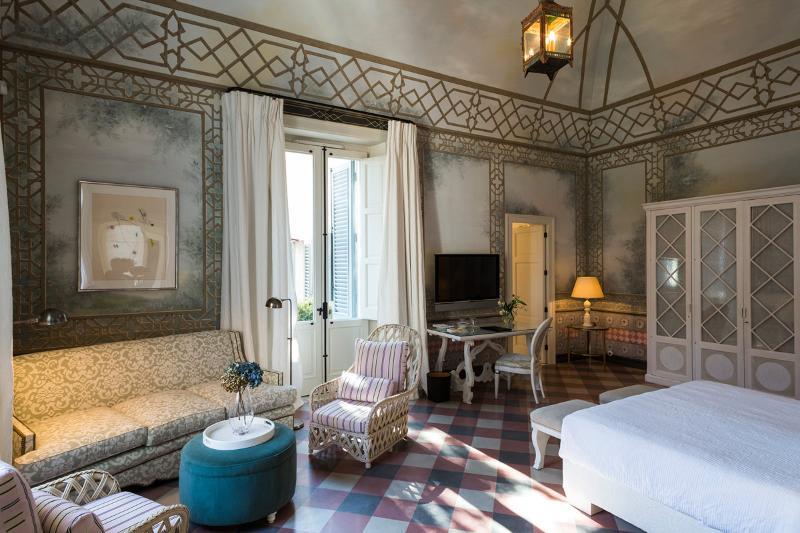 Palazzo Margherita Бернальда Экстерьер фото