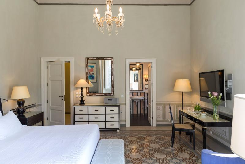 Palazzo Margherita Бернальда Экстерьер фото